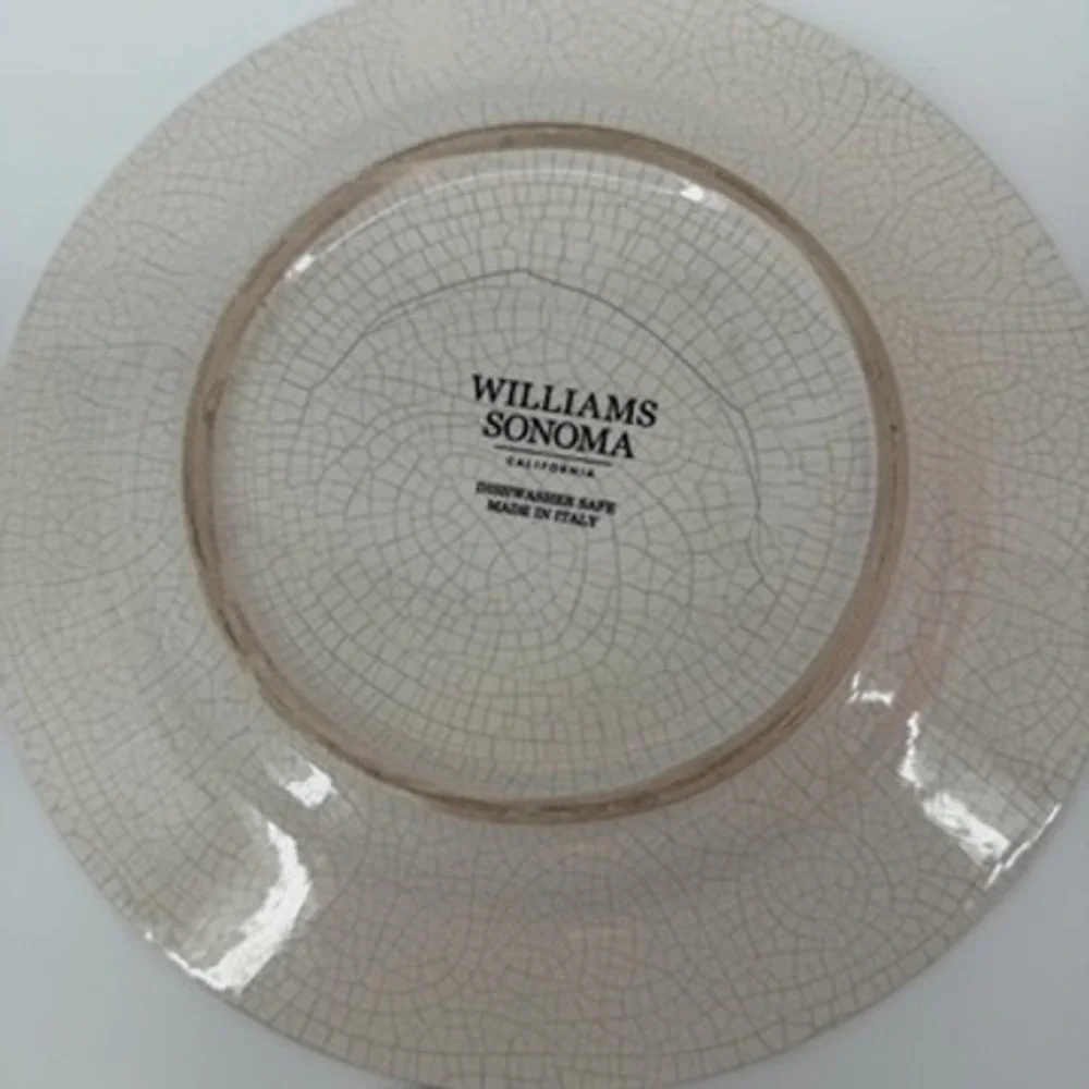 4 Williams Sonoma Crackle Glaze‎ Salad Plates Cream Made in Italy Rustic 9